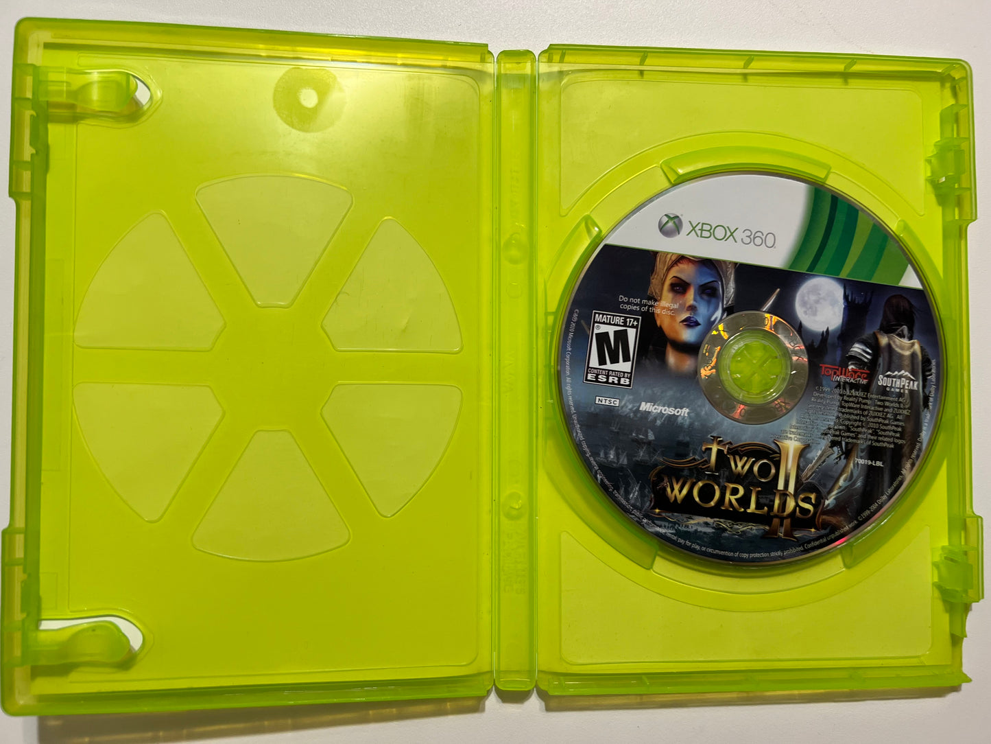 Two worlds 2 - Xbox 360 (missing manual)